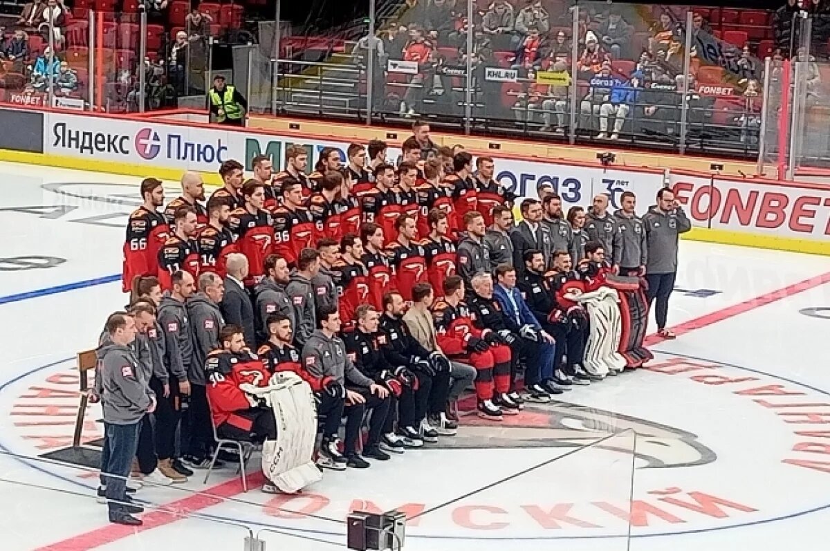    ХК «Авангард» интересуется тренером из Канады