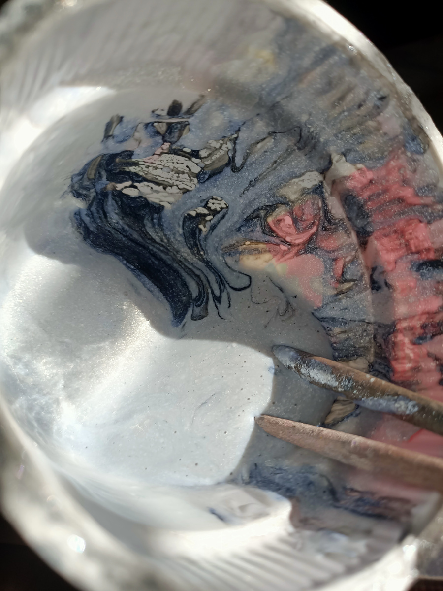 Цвета просто невероятные, особенно на солнце.