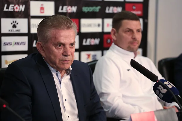 на фото — президент Валерий Чупраков и главный тренер Андрей Блажко