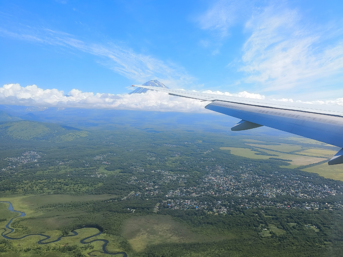 Камчатка. Вид из иллюминатора самолета