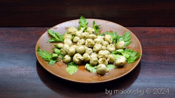 Дождевики маринованные.