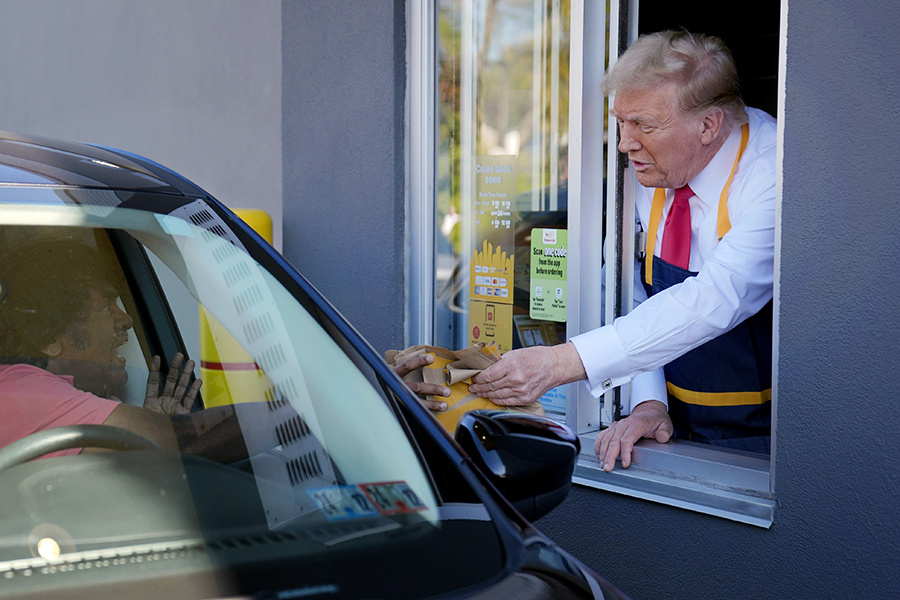    © Evan Vucci/AP/TASS