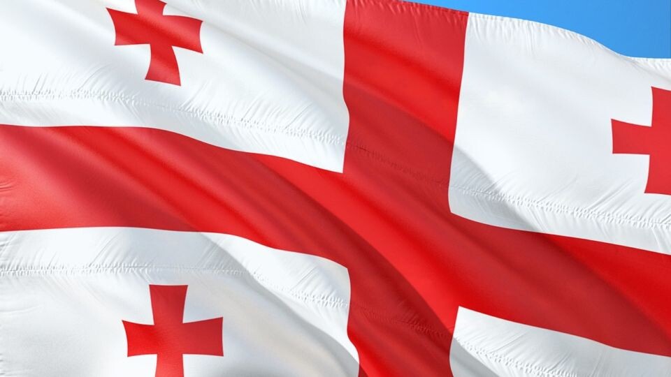    Флаг Грузии. Источник: pixabay.com