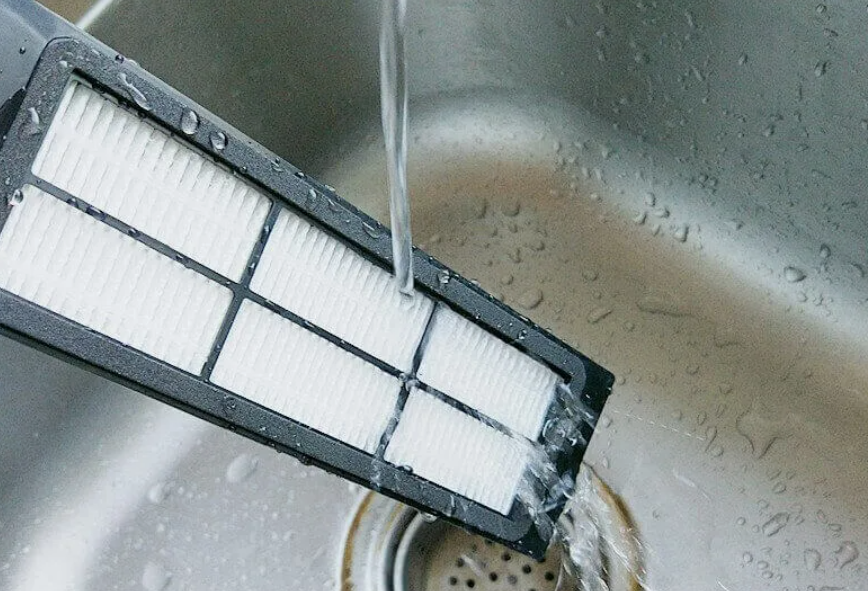 Можно ли мыть фильтр от робота-пылесоса