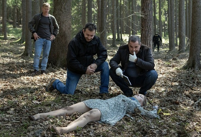 Преступление. Чехия. Режиссёр: Иржи Страх. В главных ролях: Иван Троян, Тереза Воржишкова, Ондрей Вехти, Матей Гадек. 