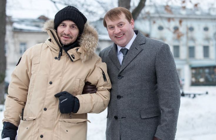 Фото с сериала "Домашний арест"