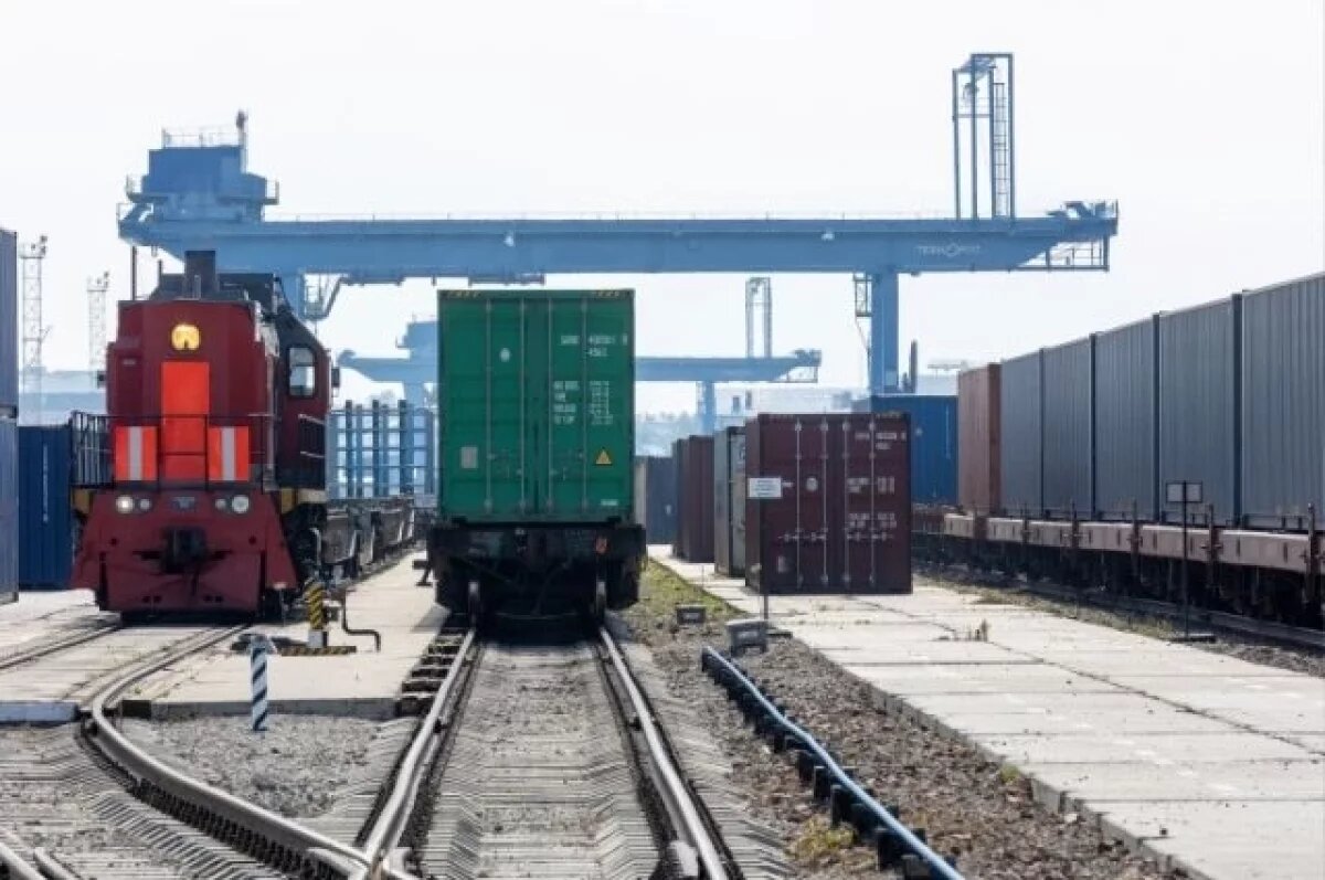    Перевозки грузов на экспорт выросли на СвЖД на 4,8% в январе – сентябре