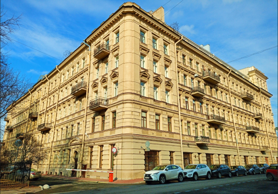 Дом 6 по Смольному проспекту