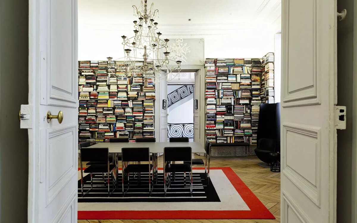 Квартира Карла Лагерфельда на рю Сен-Пер в Париже (фото из материалов журнала ИНТЕРЬЕР+ДИЗАЙН) 