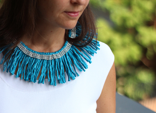    Колье из веревки своими руками от Саманты   
Источник: dollarstorecrafts.com