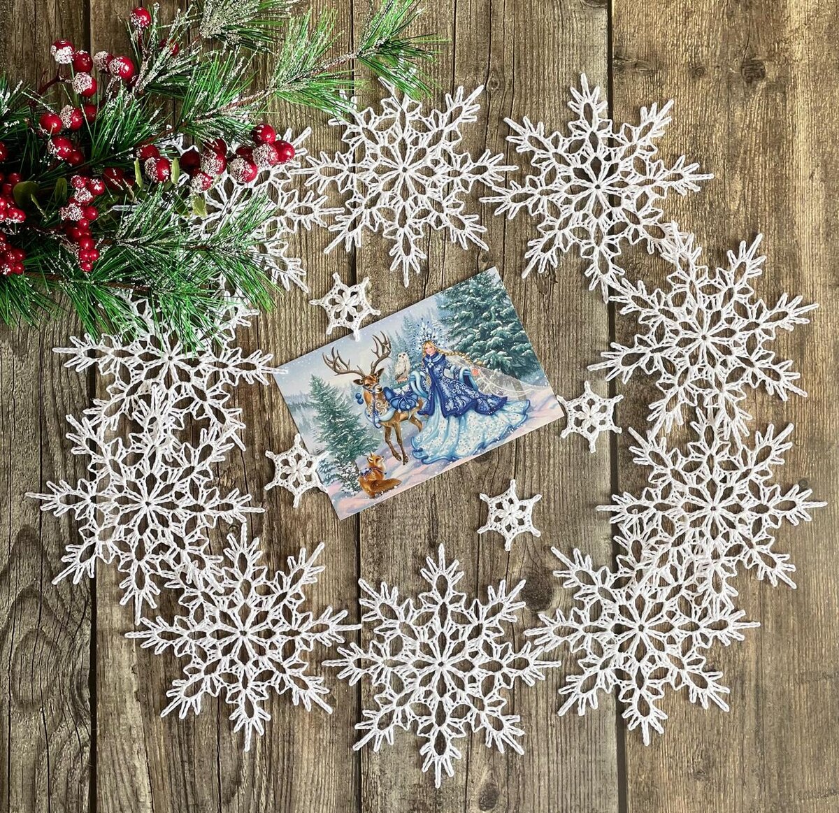 Снежинки крючком