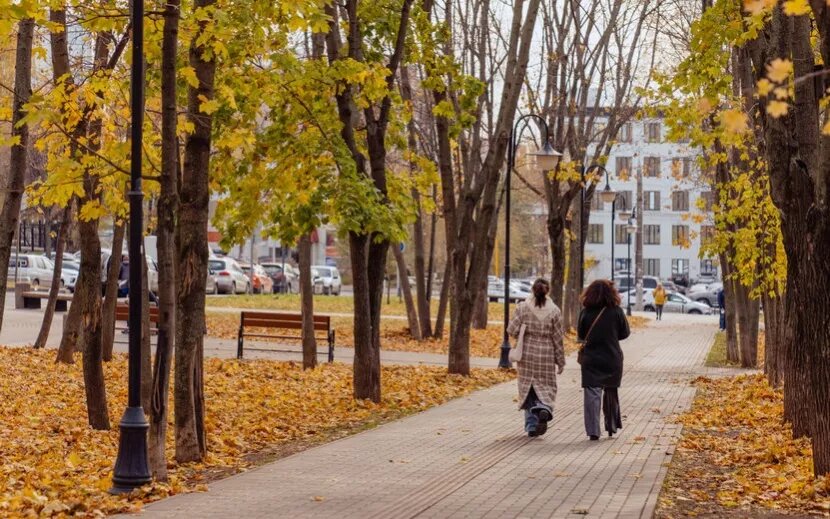    Золотая осень в Ижевске. Фото: Маша Бакланова