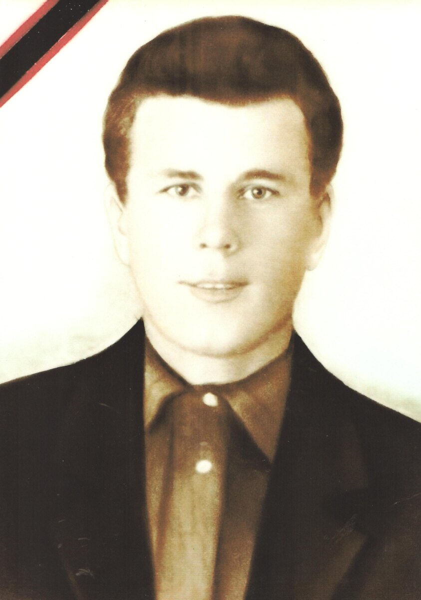 Комаров Михаил Дмитриевич