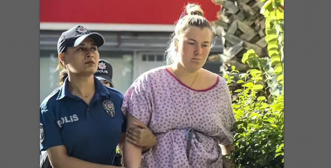 18-летняя Екатерина говорит, что не знала о беременности