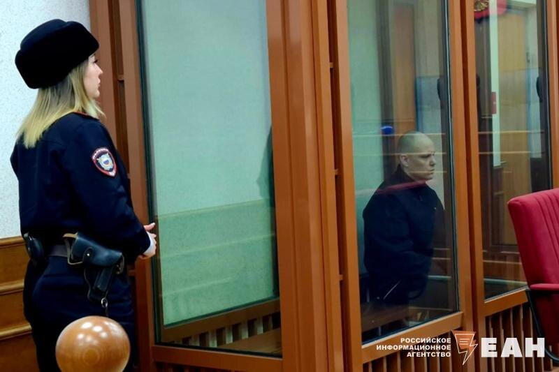    Эдуард Голиков в конце концов признал свою вину