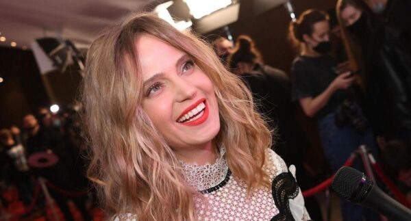    Певица Глюкоза, фото: дзен.ру