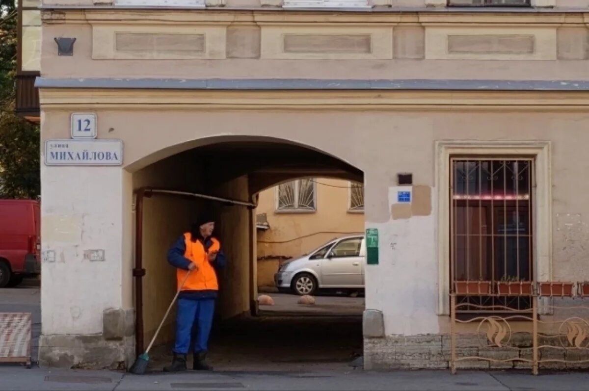    Более миллиона рублей задолжало предприятие ЖКУ сотрудникам в Медногорске