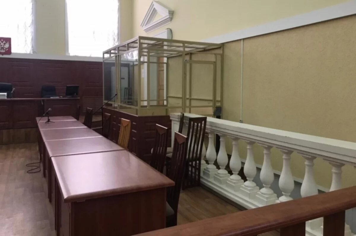    В Новочеркасске осужден мужчина, убивший и ранивший гостей казачьей саблей