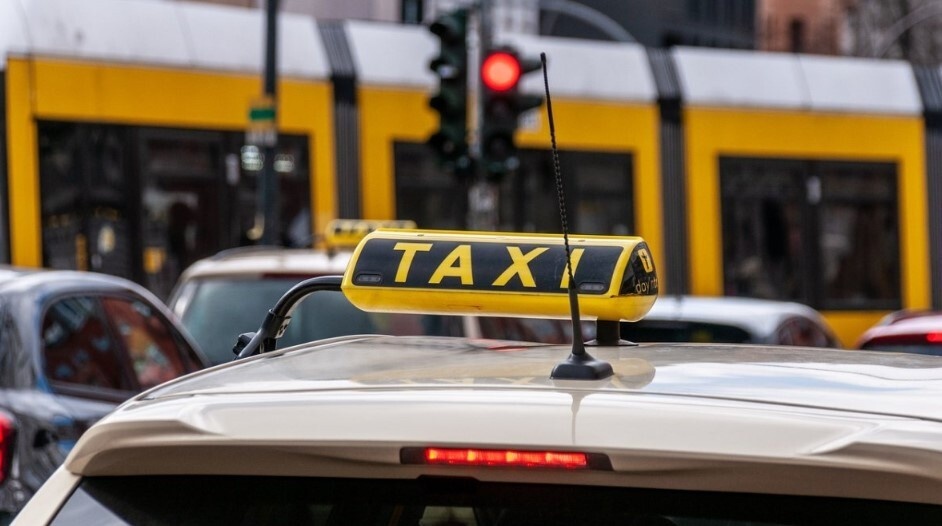 На каком тарифе лучше работать в Яндекс Такси? 