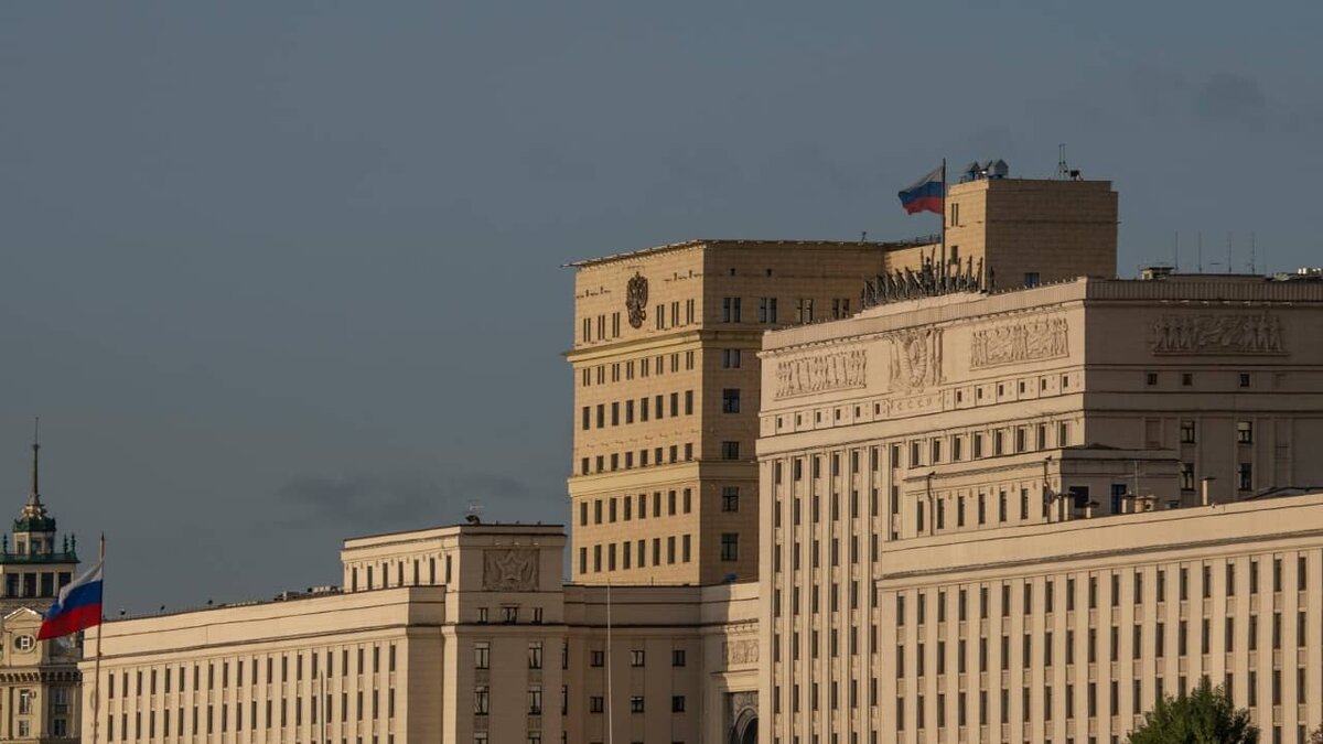 Фото: https://tvzvezda.ru/ (https://mcdn2.tvzvezda.ru/storage/news_other_images/2024/10/03/af5d2d1937ba4e338496985a637046e4.jpg)