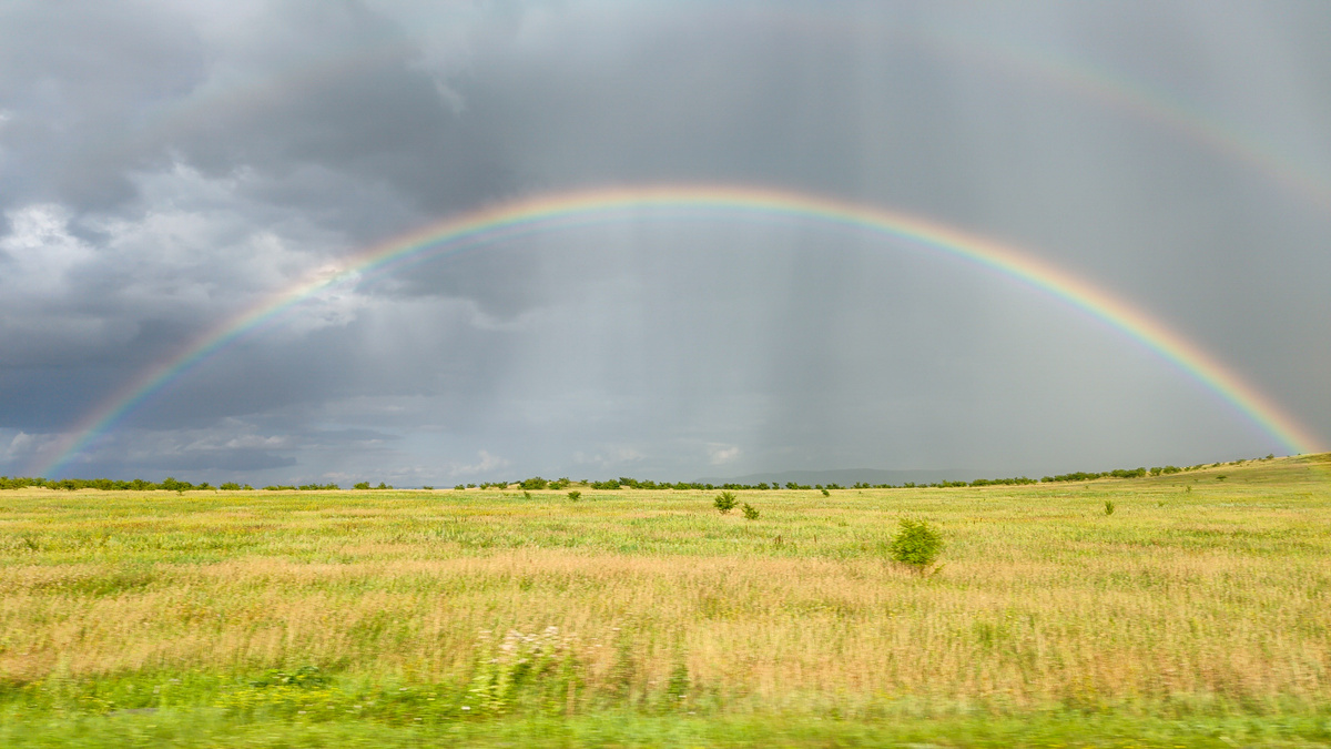 Радуга в степях Хакасии