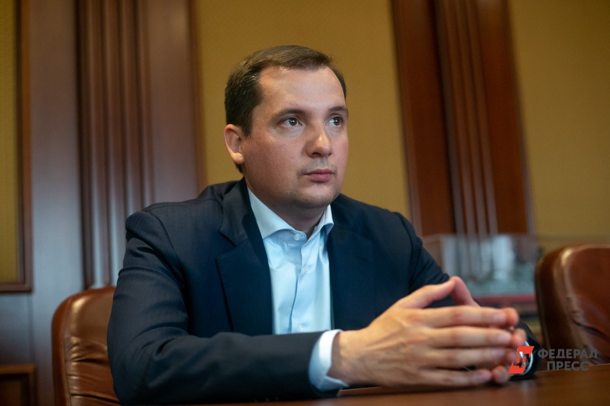 Губернатор Поморья поблагодарил зампреда правительства за помощь, которую регион получает для выполнения разного вида работ.  Фото: Фото: ФедералПресс / Ольга Смирнова