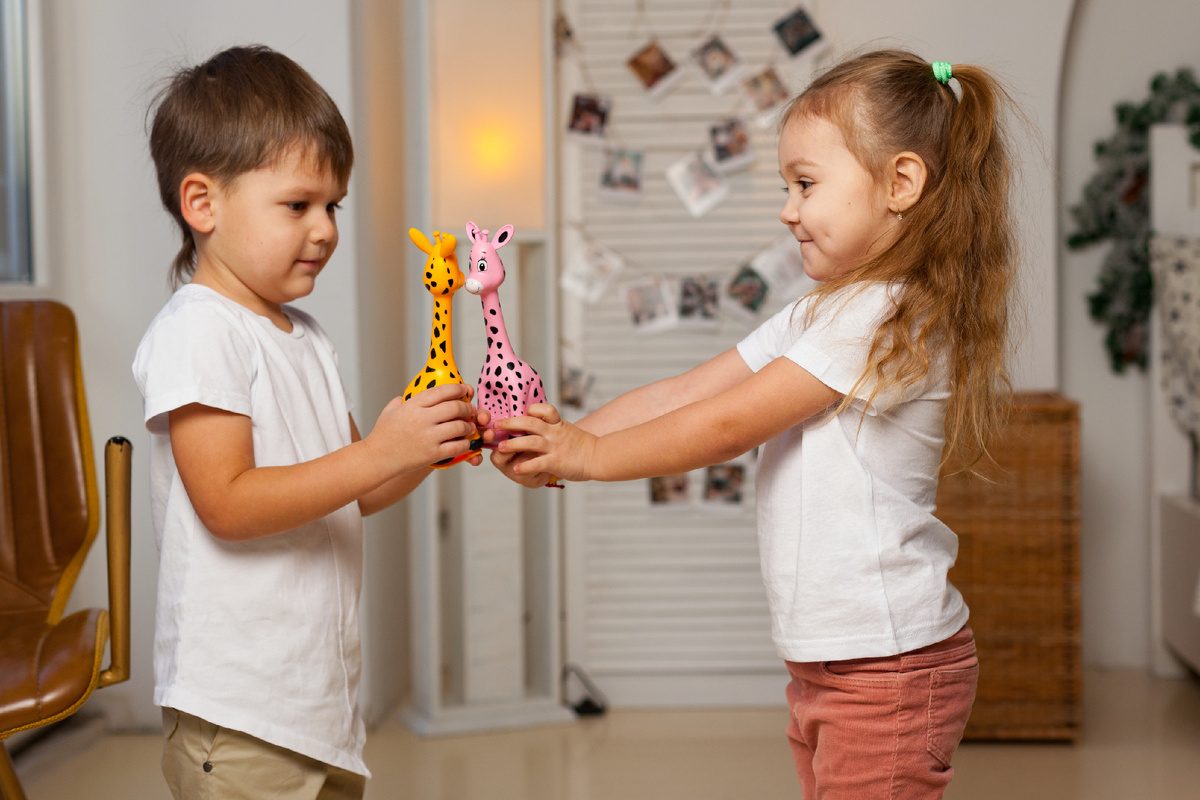 Жирафик Бонни от BertToys