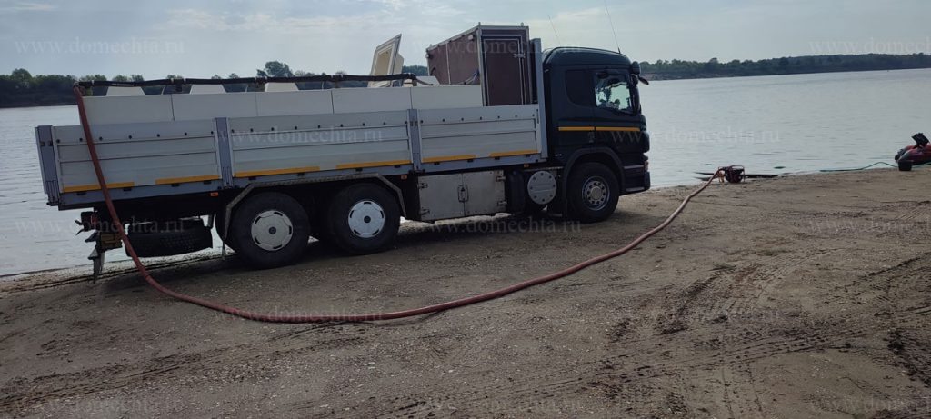 Автомашина для доставки молоди к месту выпуска