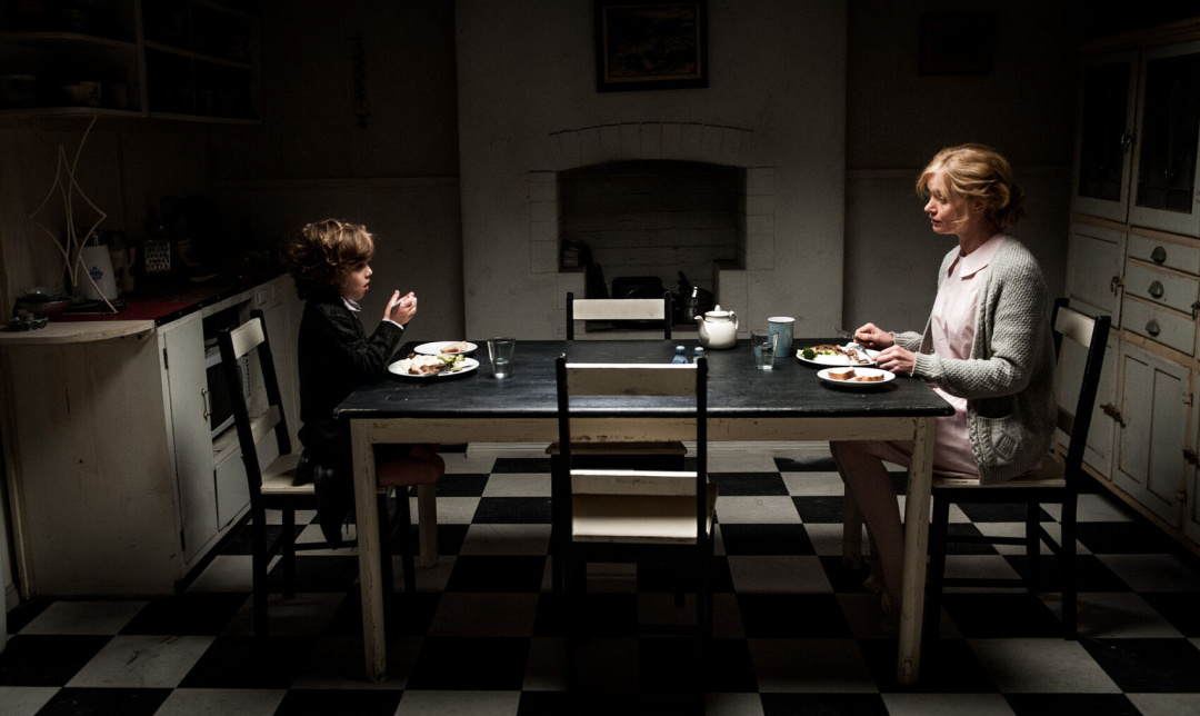    «Бабадук», «Прочь», и «Техасская резня бензопилой»: 10 хорроров, которые стоит пересмотреть в преддверии Хэллоуина (18+) (фото 2)