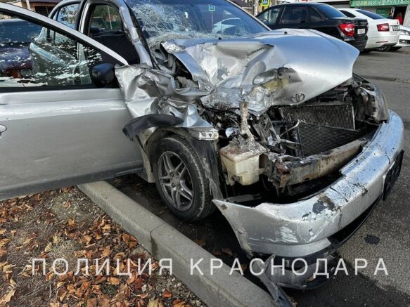    Фото с места аварии: t.me/mvd23krasnodar