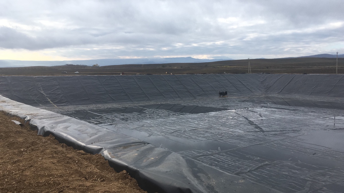 Применение геомембраны.