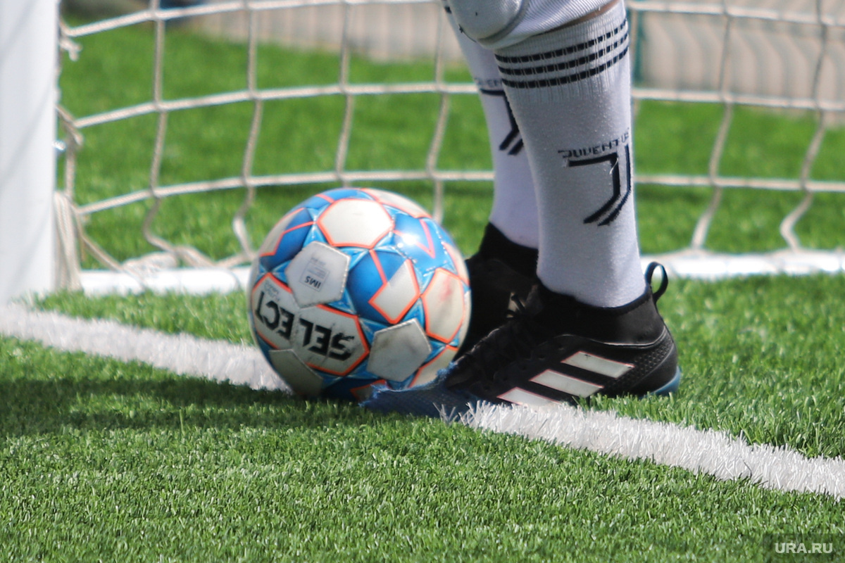 Валерий Карпин заявил, что российский футбол «идет не туда» последние 20 лет. Фото: Екатерина Сычкова © URA.RU