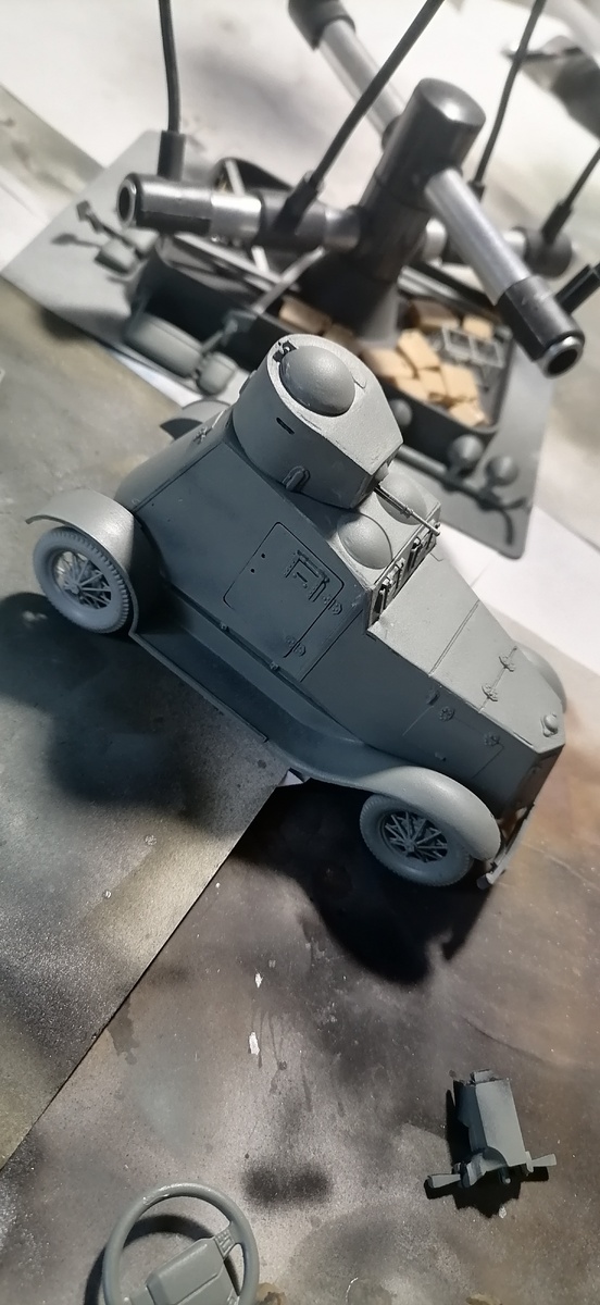 Примерно недели две назад я его загрунтовал....