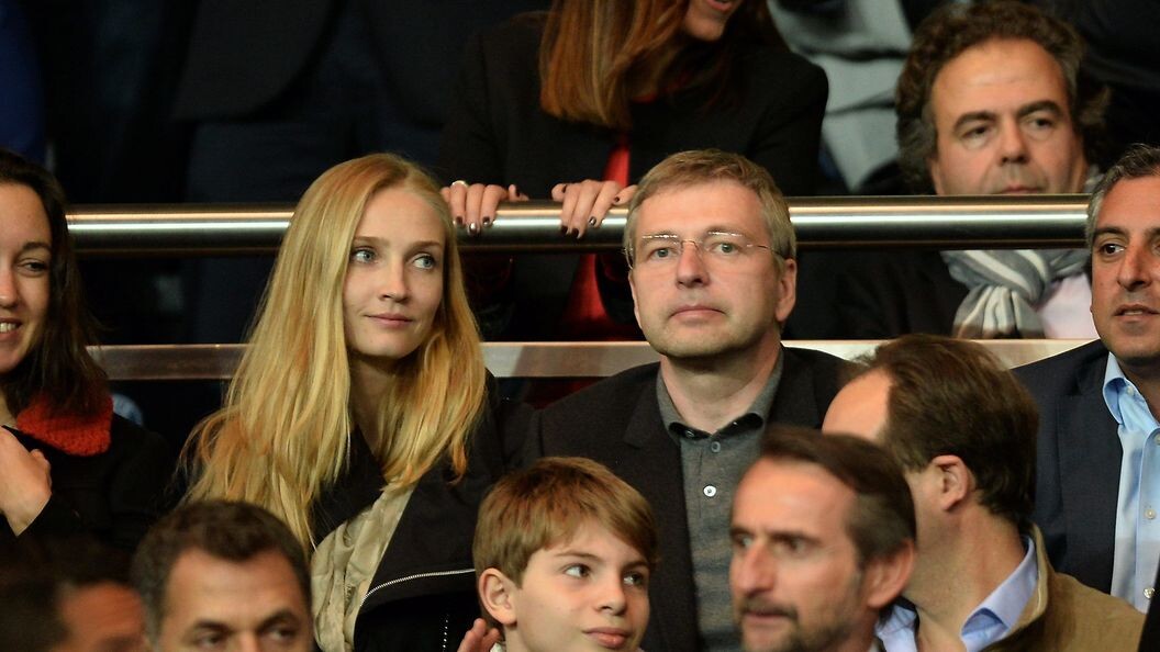    Panoramic/Global Look Press