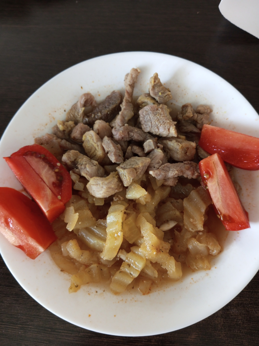 Свинина и кабачок