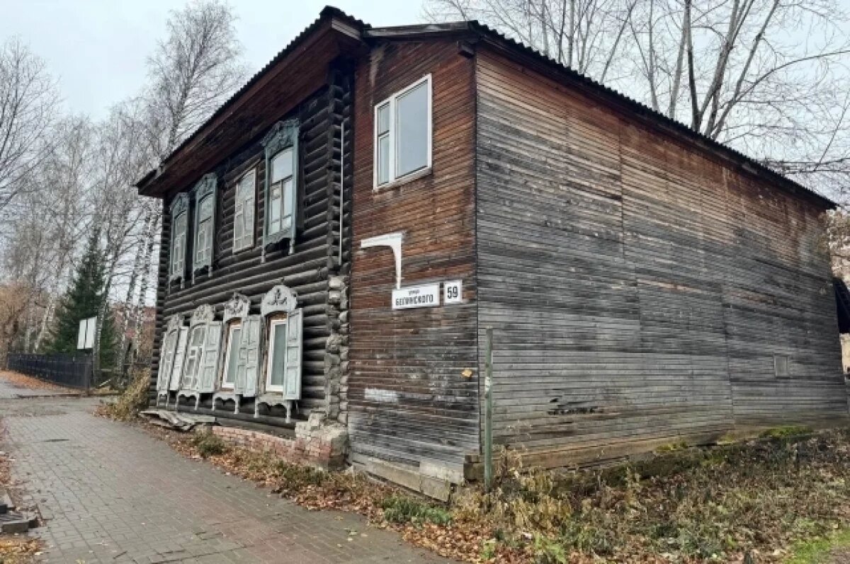    В Томске прокуратура следит за ремонтом теплосети на улице Белинского