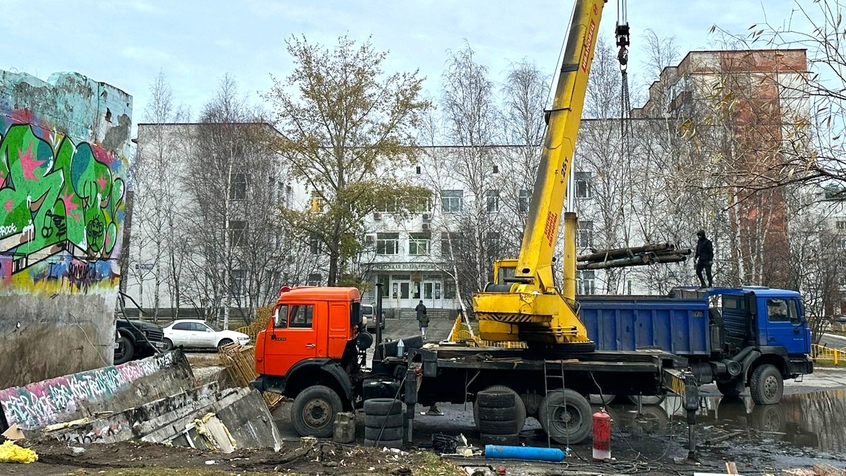    В Сургуте обустроят ещё одну парковку возле окружной больницы