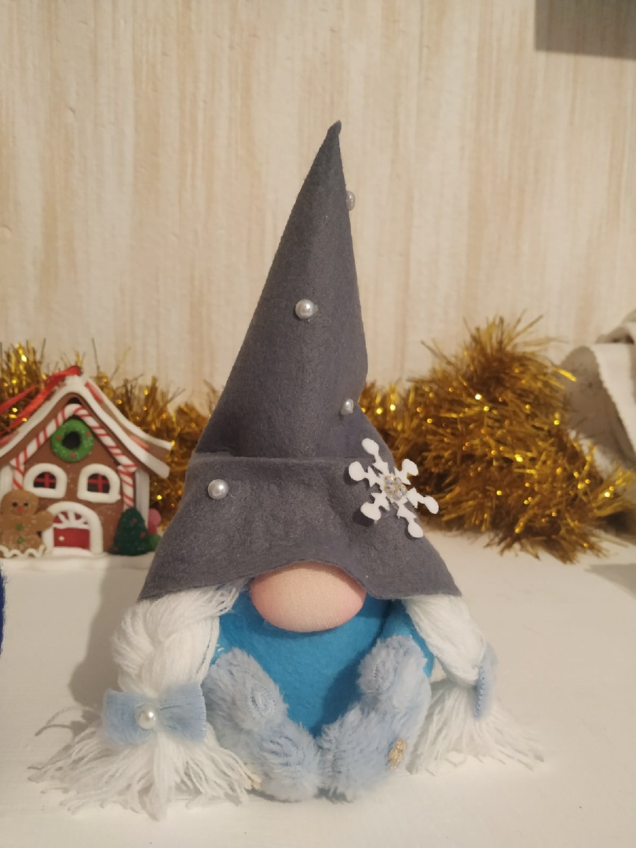 Листай галерею