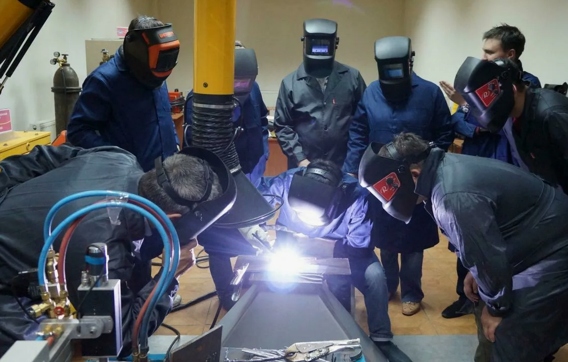 Подготовка инженеров сварщиков