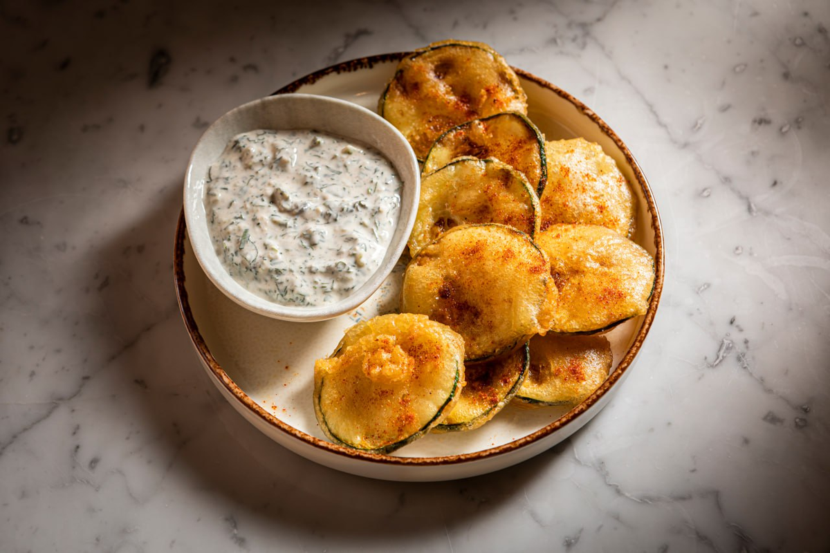 Фото: Криспи цукини с дзадзики в ресторане Medi