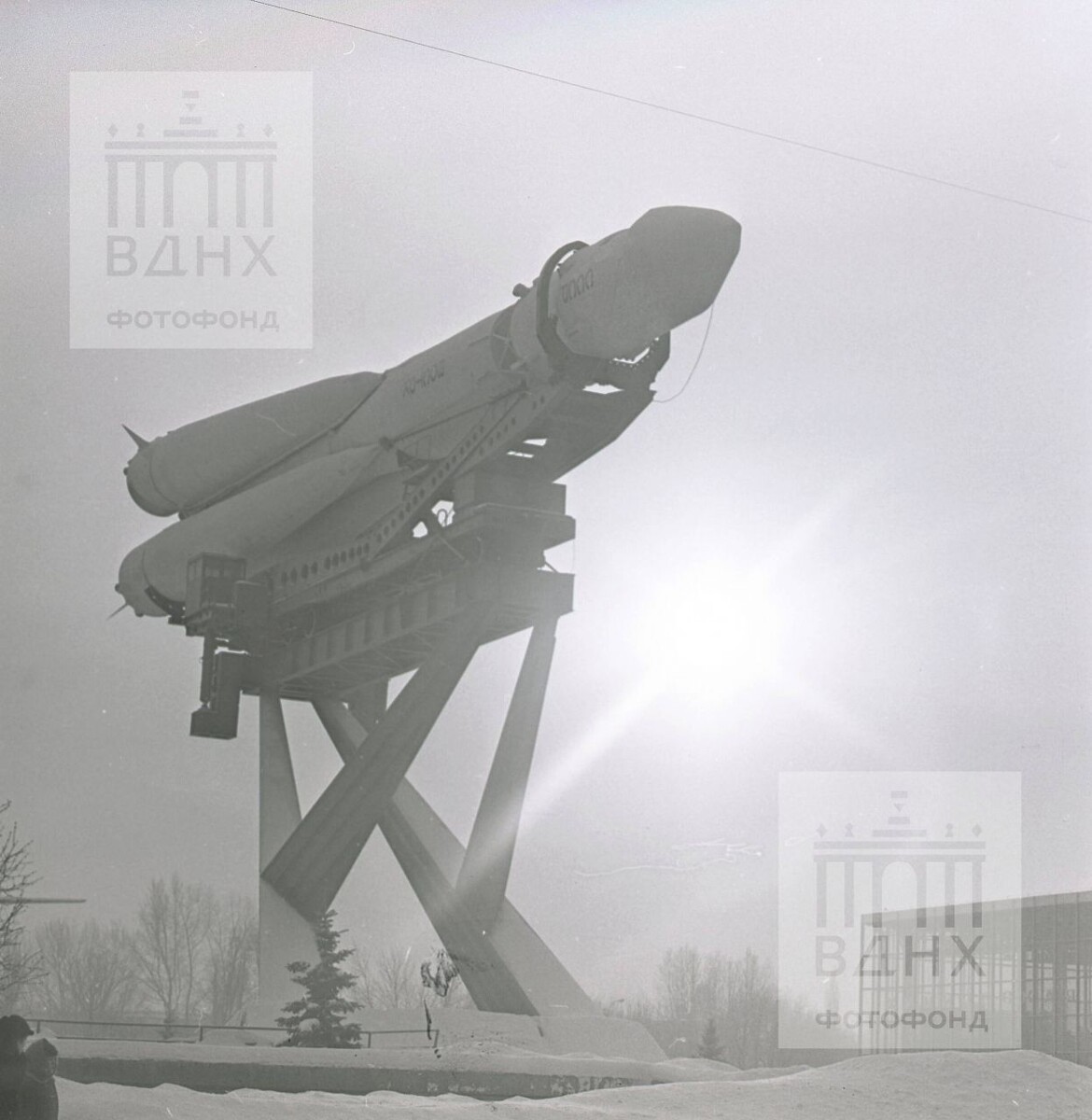 «Восток» горизонтально. Архивное фото ВДНХ.