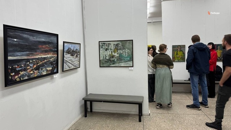    Ежегодная выставка молодых авторов открылась в Ставрополе Фото: Никита Пешков / / ИА «Победа26»