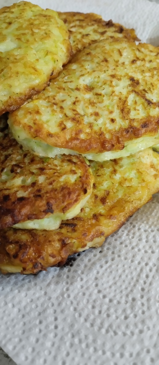 Оладушки из кабачка