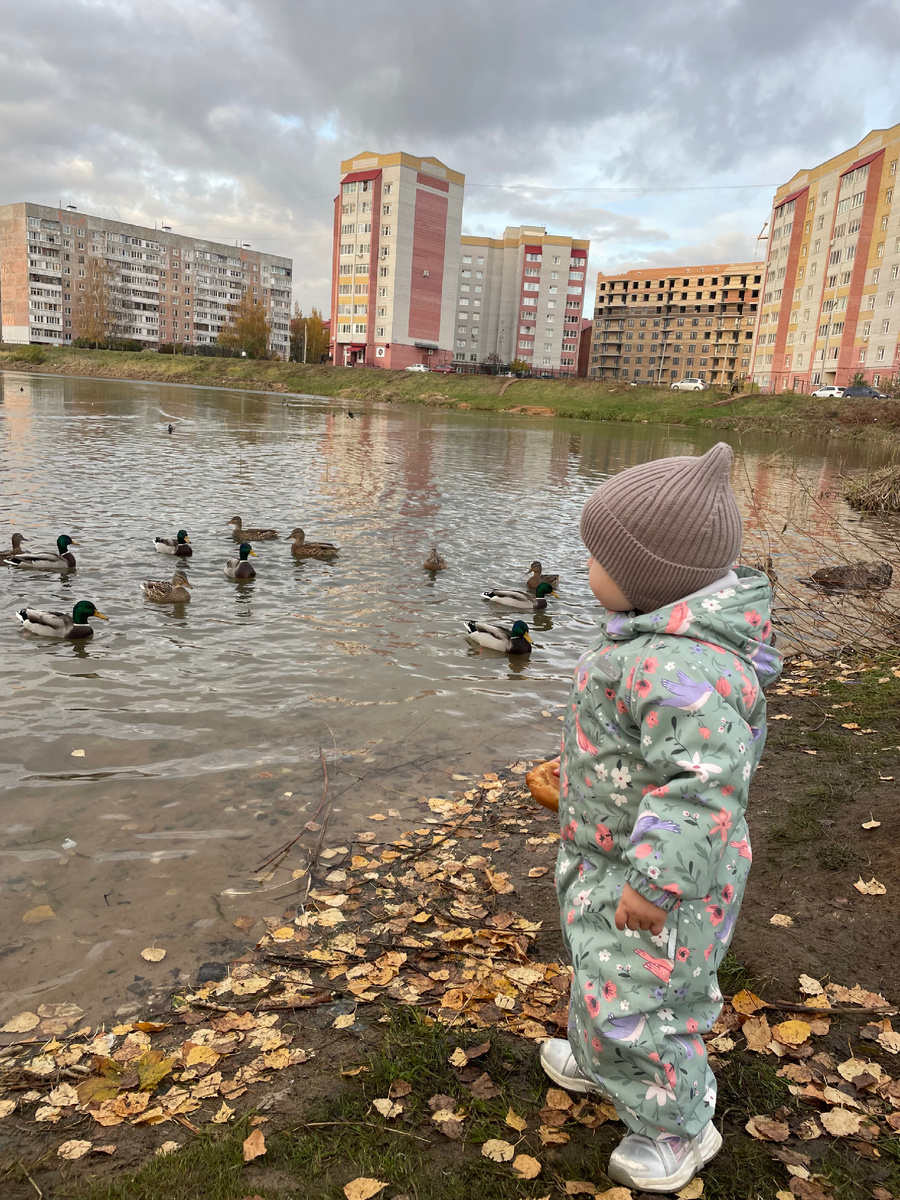 Маша смотрит в даль 😎