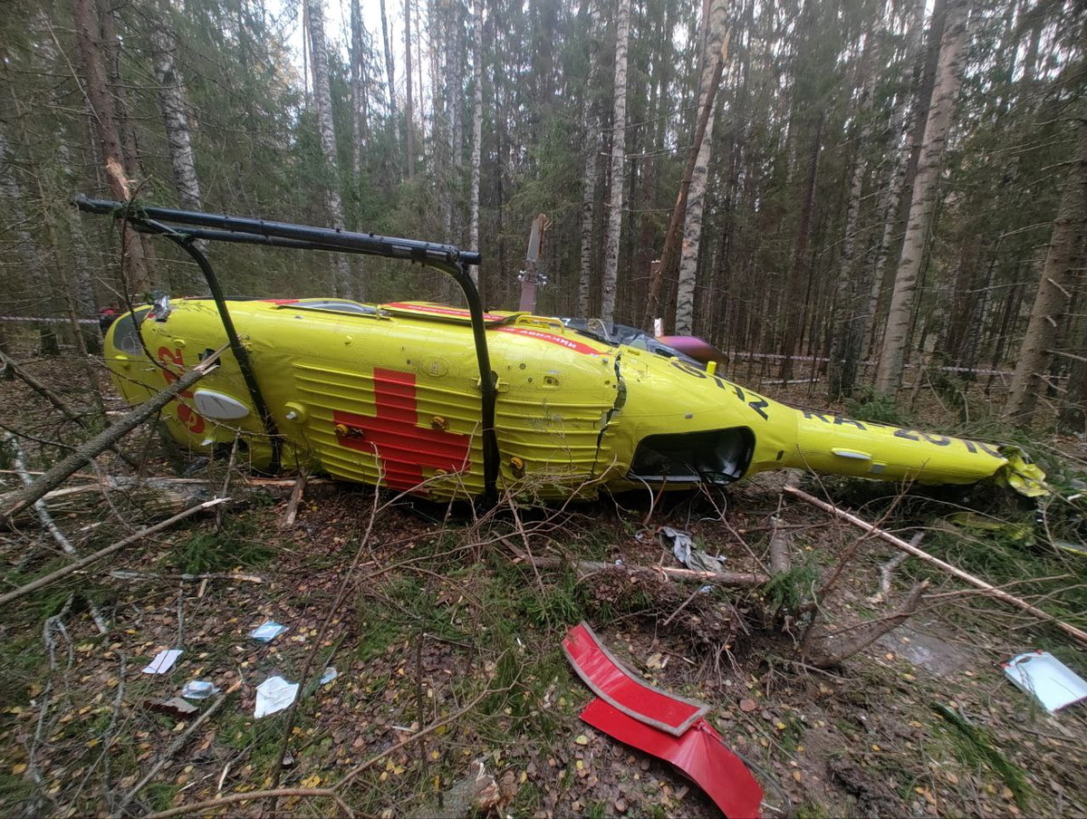 По предварительным данным, 22 октября 2024 года в дневное время в районе населенного пункта Малая Овсянка Семеновского городского округа Нижегородской области совершил аварийную посадку вертолет санитарной авиации.