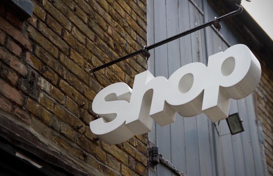    ​Как отбиться от рекламы? Рекламные трюки в продажах Фото: Depositphotos