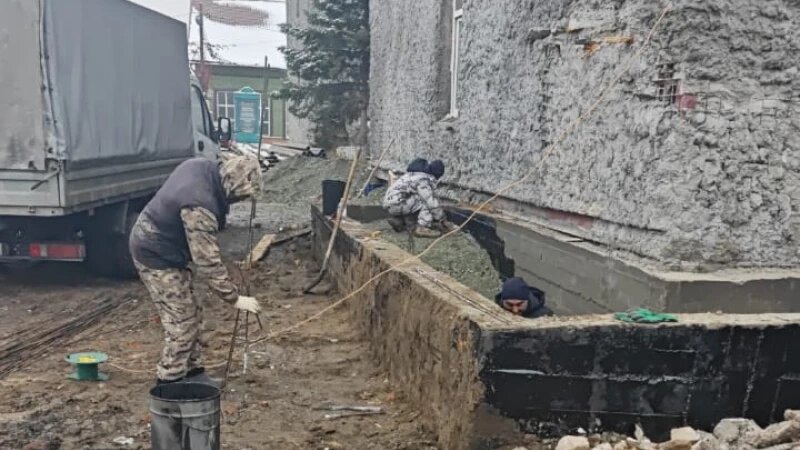     Ремонт поликлиники №1. Минздрав АК.