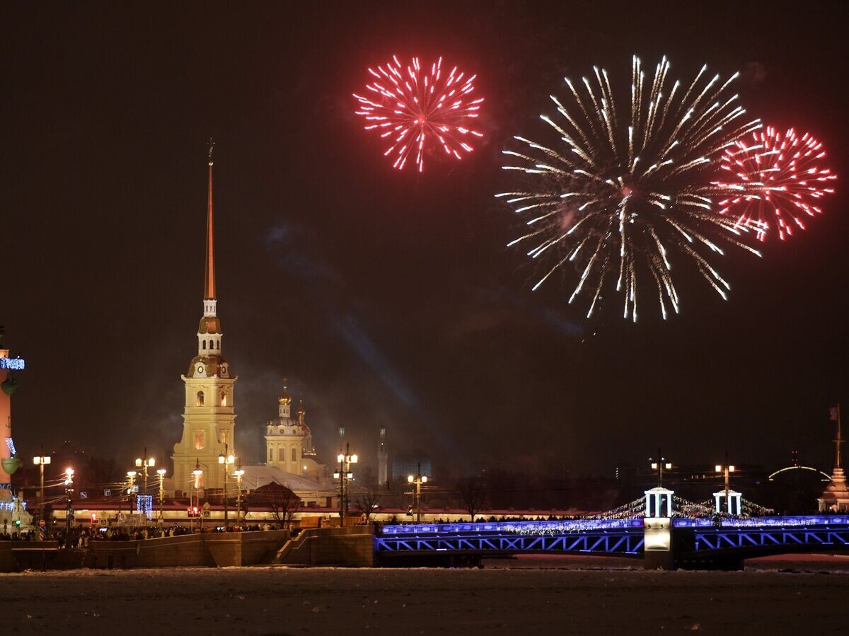   Празднование Нового года в городах России© РИА Новости . Александр Гальперин