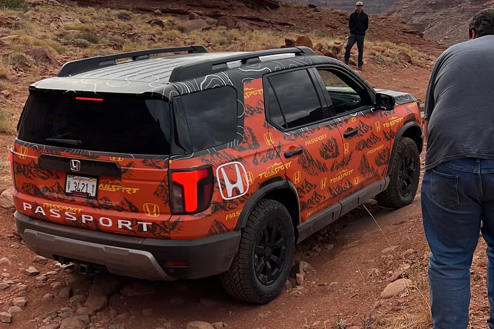 Фото Elana Scherr|Car and Driver  📷
