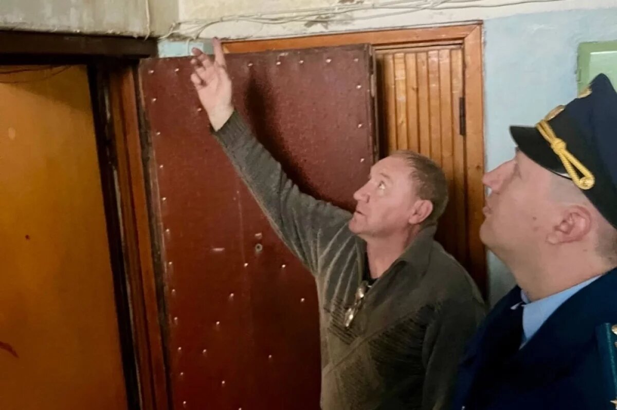    Квартиру бойца СВО из Хабаровского края заливает водой из-за халатности УК